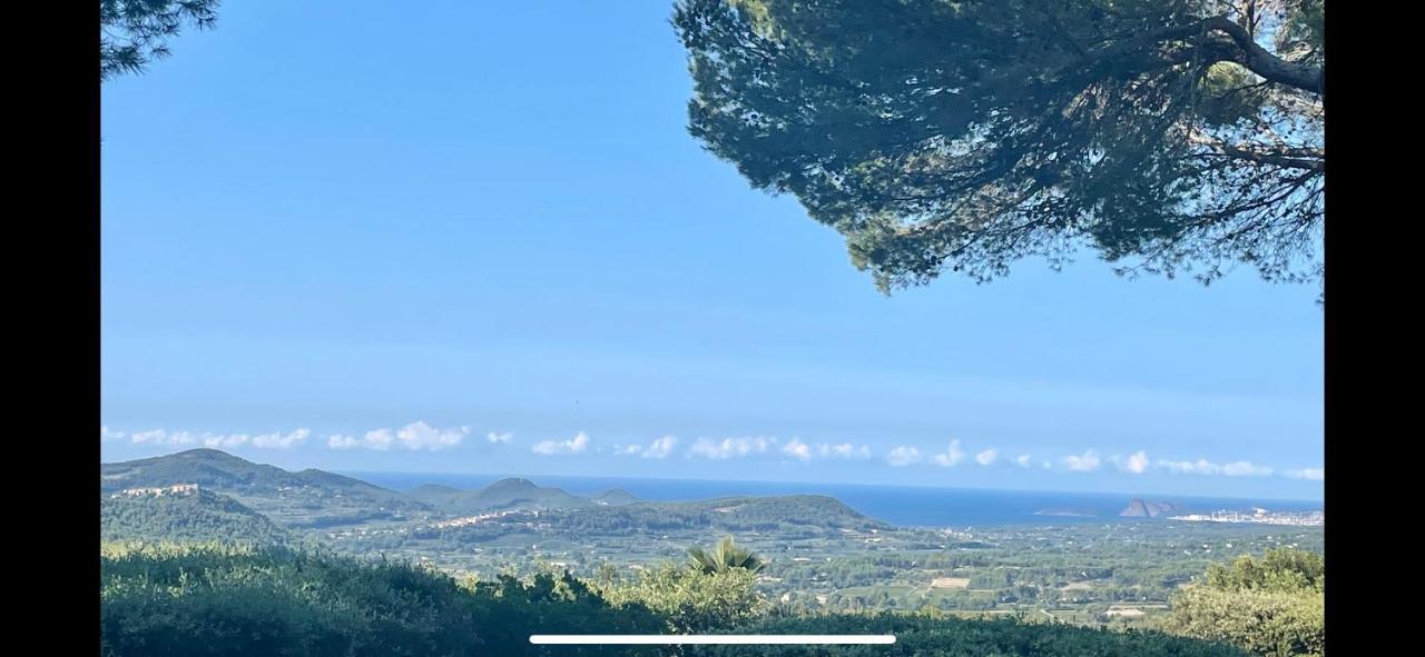 Le Cigalon Panzió Le Beausset Kültér fotó