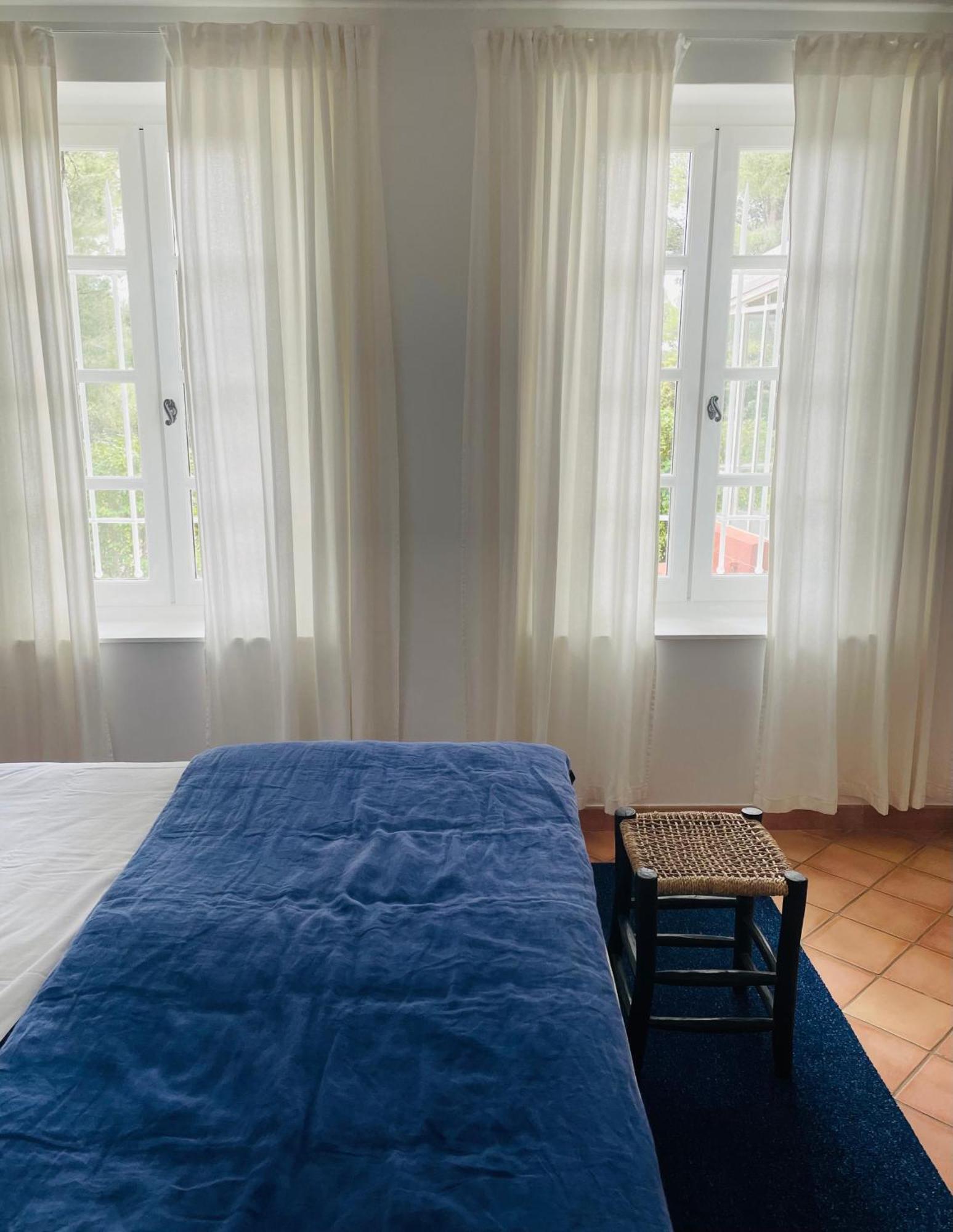 Le Cigalon Panzió Le Beausset Szoba fotó
